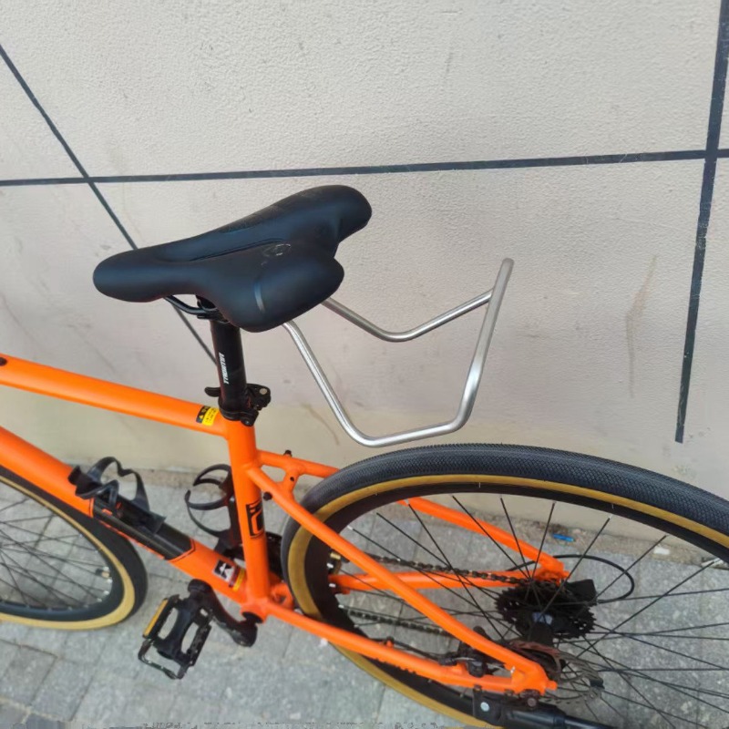 ステンレス鋼自転車リアラック頑丈な軽量マウンテンロードバイク - Mountain Biking Bag のレビューと価格